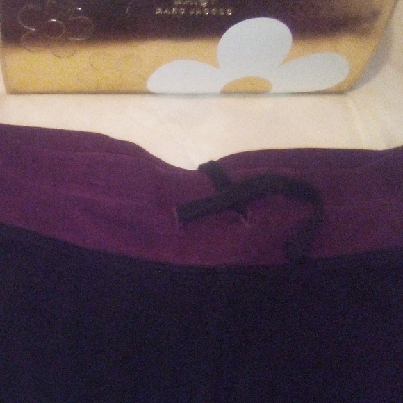 Ladies Pink Yoga Pants - Picture 2 of 6